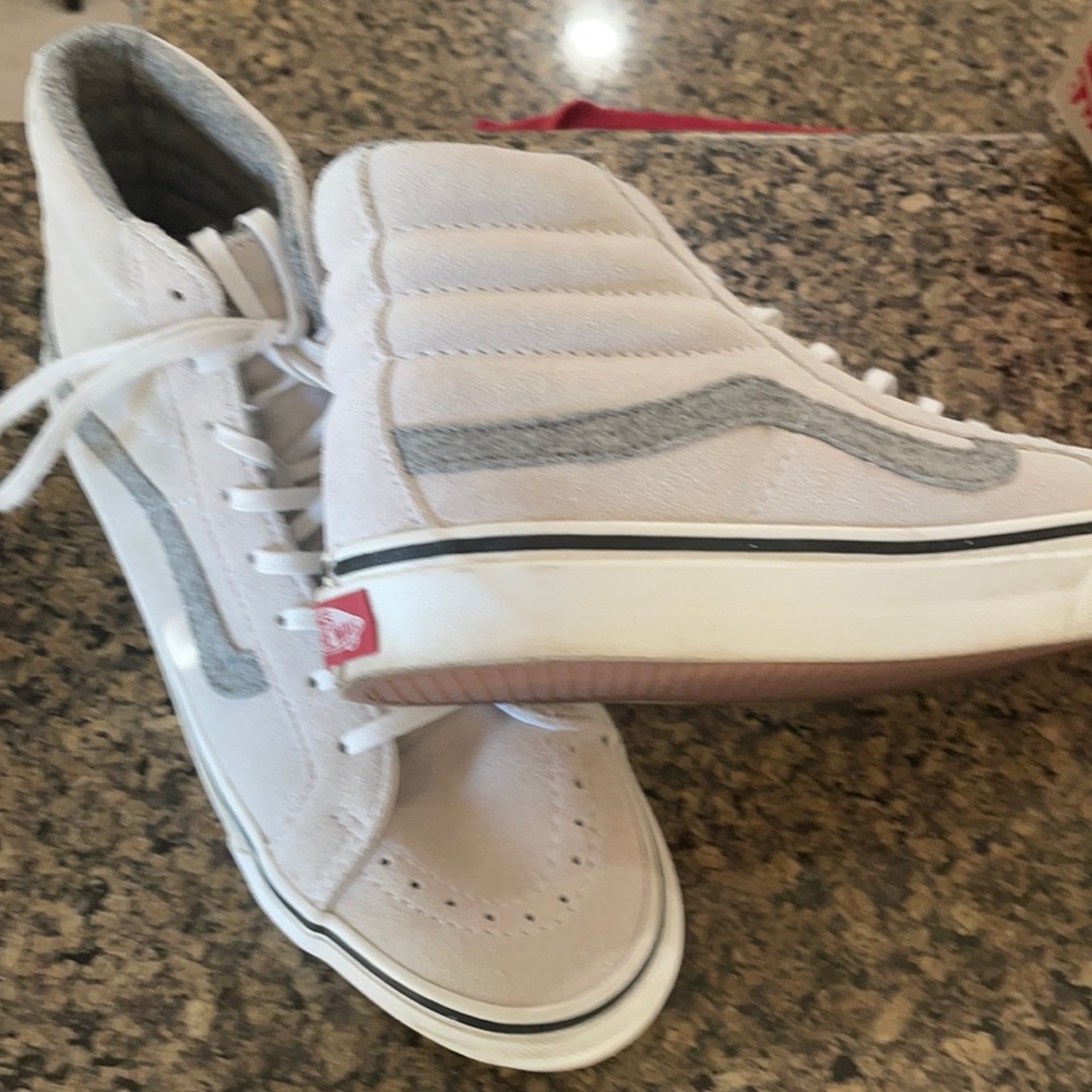 Vans Women's Sk8-Hi Platform Suede High-Top Sneakers - White/Grey, Size 8